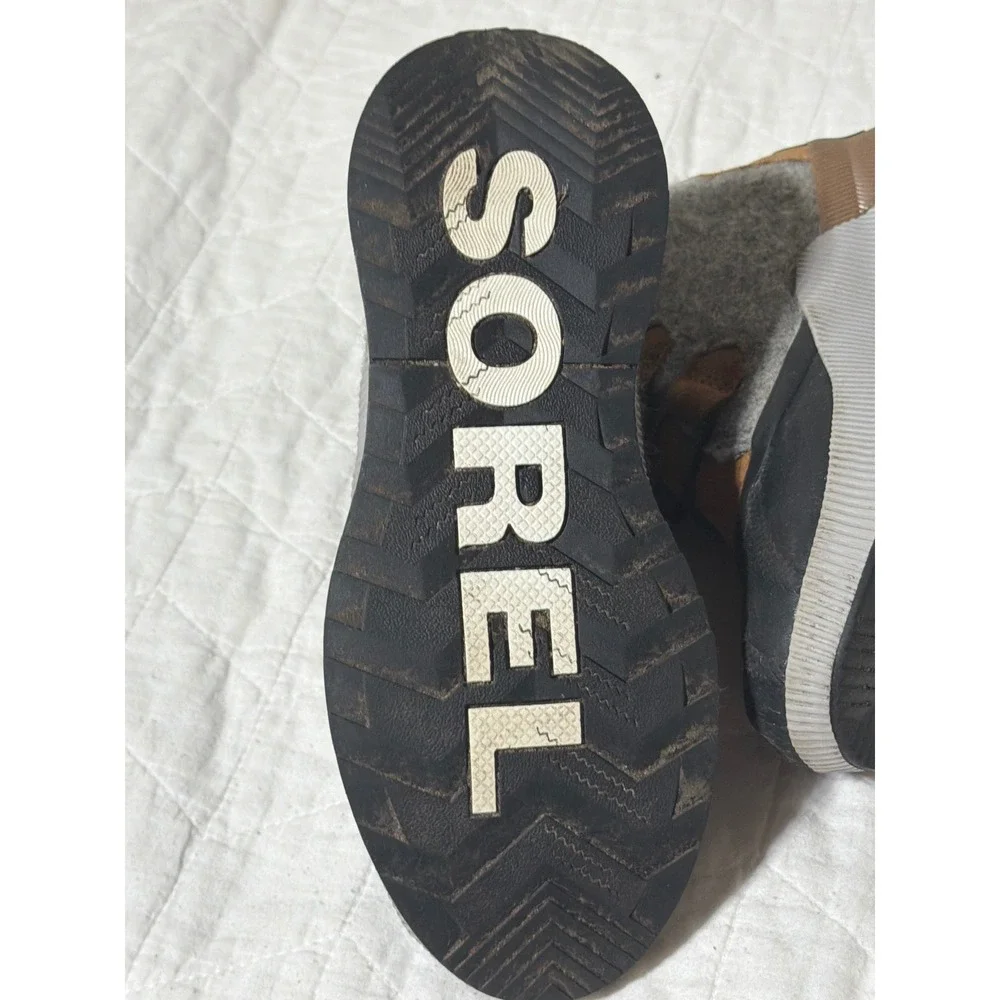 Sorel Out N About III Classic Waterproof Duck Boots Grey Brown Felt Suede Womens